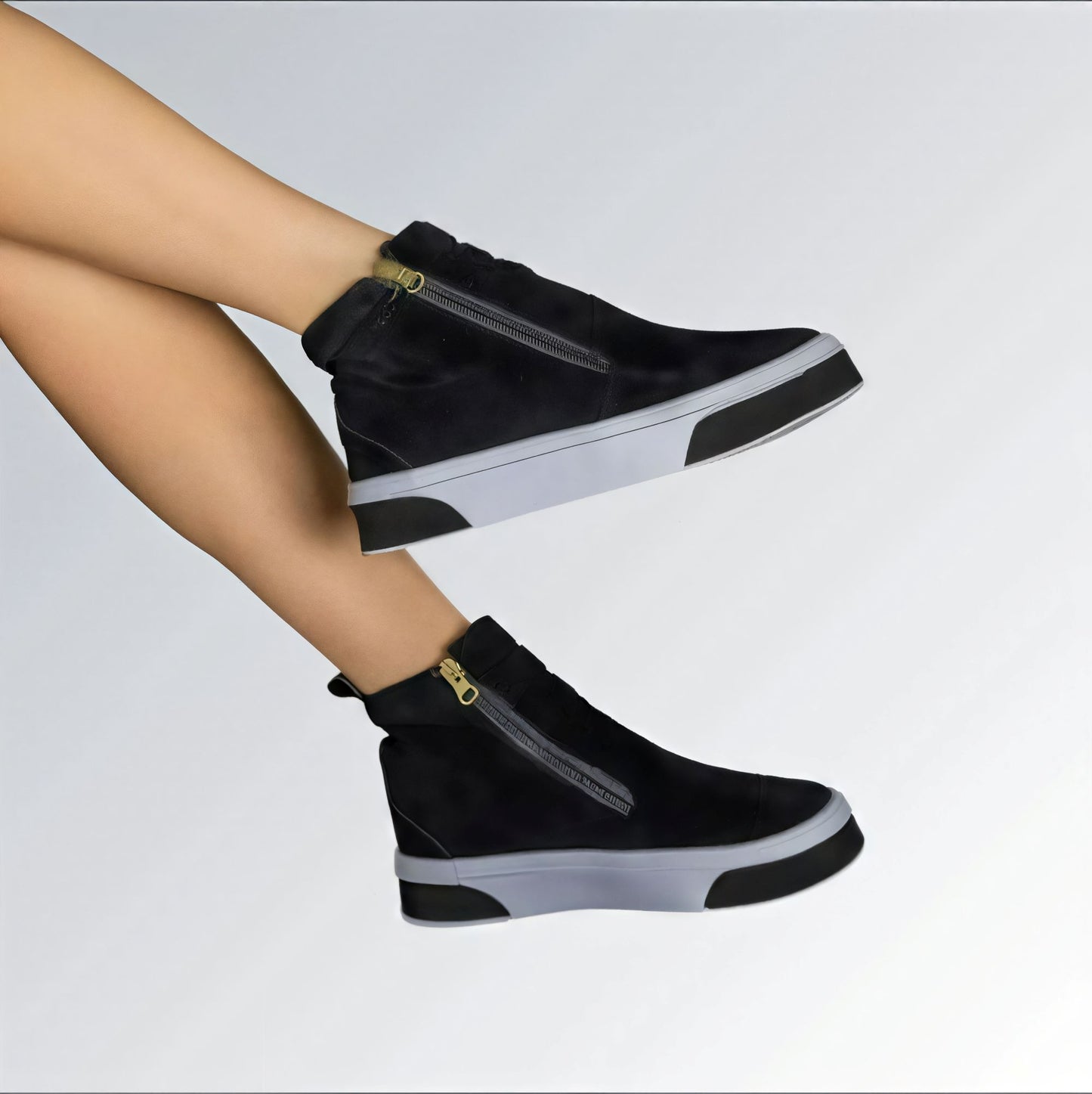 Bota Knot GuGi Sola Plana e Zíper Feminina Jz new moda