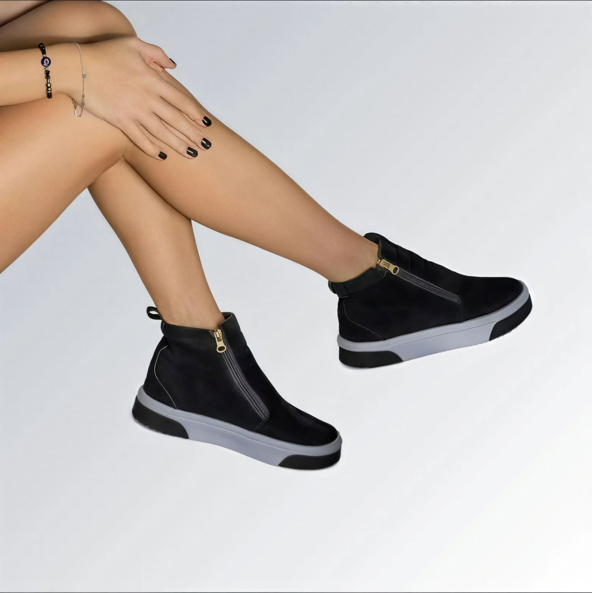 Bota Knot GuGi Sola Plana e Zíper Feminina Jz new moda