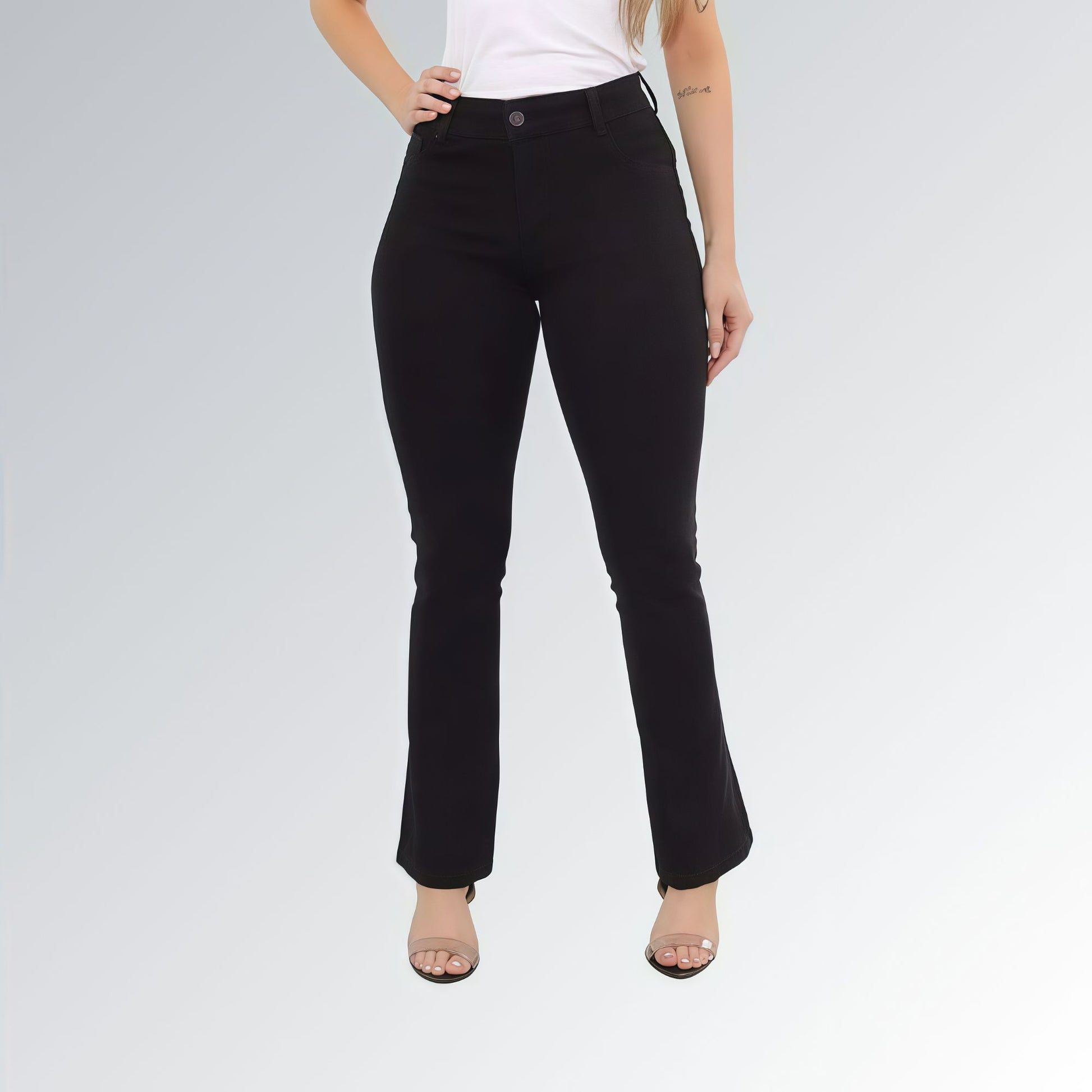 Calça Jeans Flare Preta Black Feminina Premium Tecido Leve Não Desbota Jz new moda