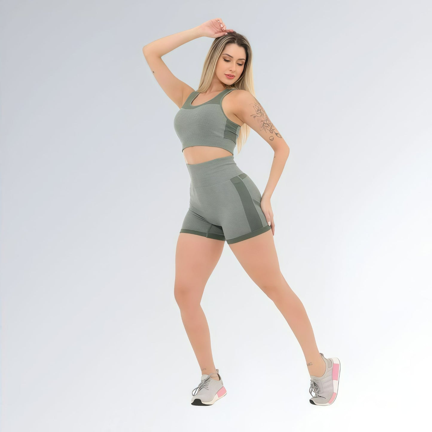 Conjunto Fitness Verde Militar Feminino Jz New Moda