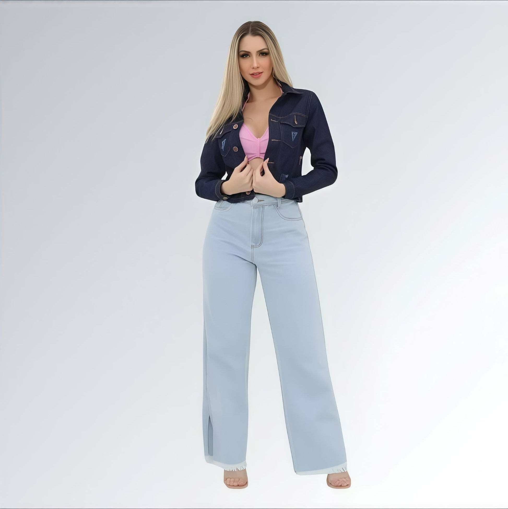 Jaqueta Jeans Cropped Feminina Azul Escuro com Puídos Jz New Moda