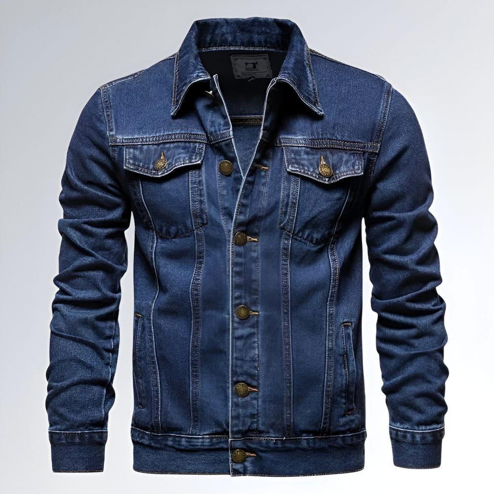 Jaqueta jeans slim casual masculina azul com bolsos frontais, botões metálicos e costura contrastante.