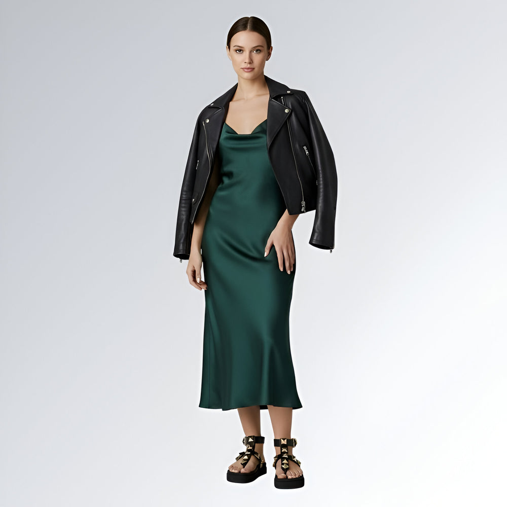 Sandália Plataforma Feminina GuGi Birken Com Pirâmides Douradas