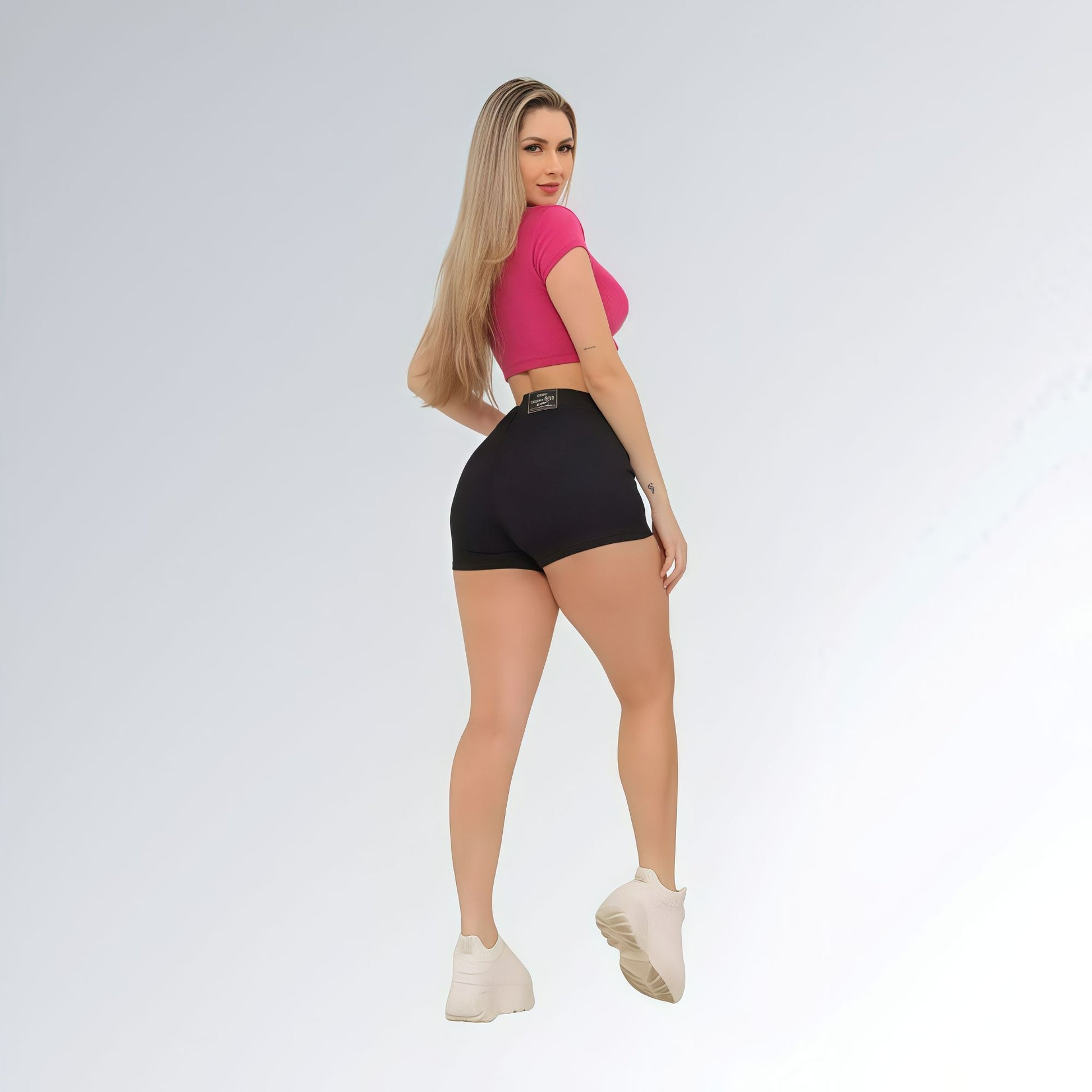 Shorts de Sarja Curto Preto Cintura Alta Feminino Jz New Moda