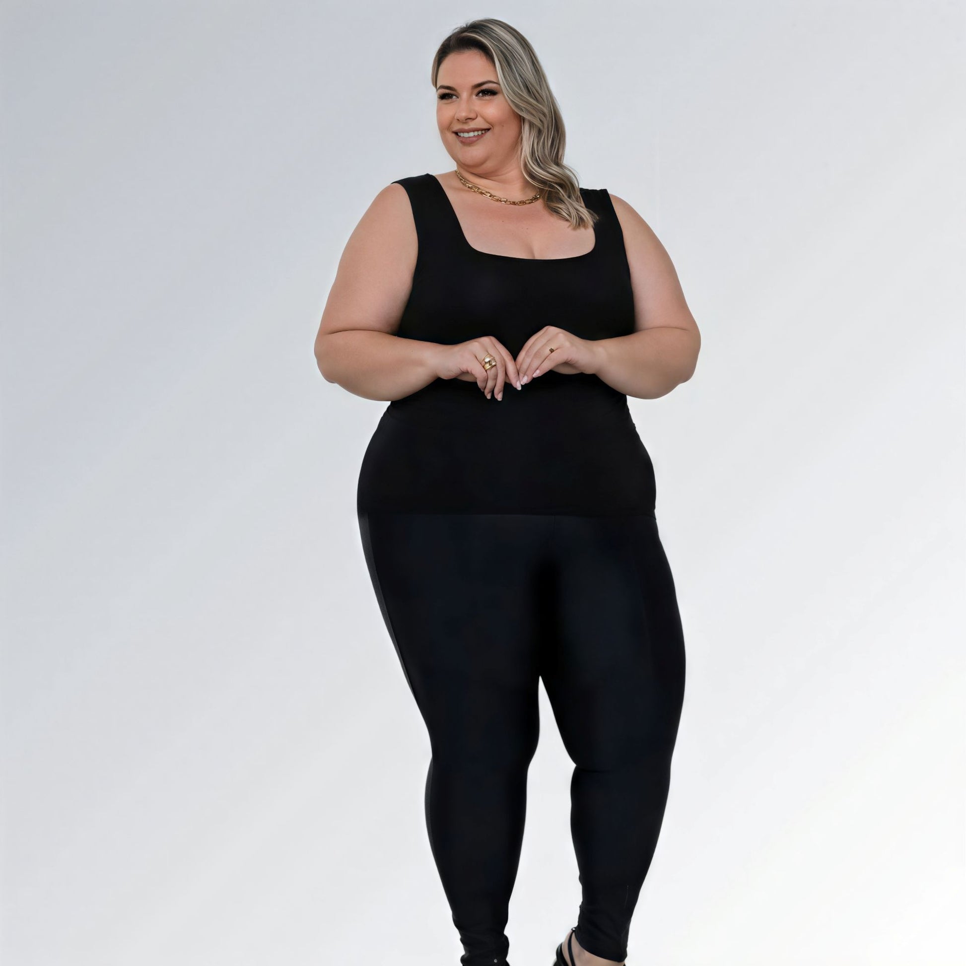 Blusa_Regata_Decote_Quadrado_Preta_Plus_Size_Alca_Larga_Feminina_Jz_new_moda