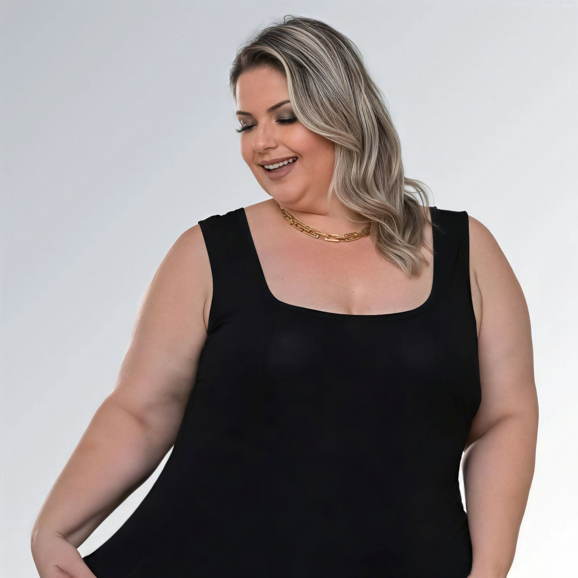 Blusa_Regata_Decote_Quadrado_Preta_Plus_Size_Alca_Larga_Feminina_Jz_new_moda