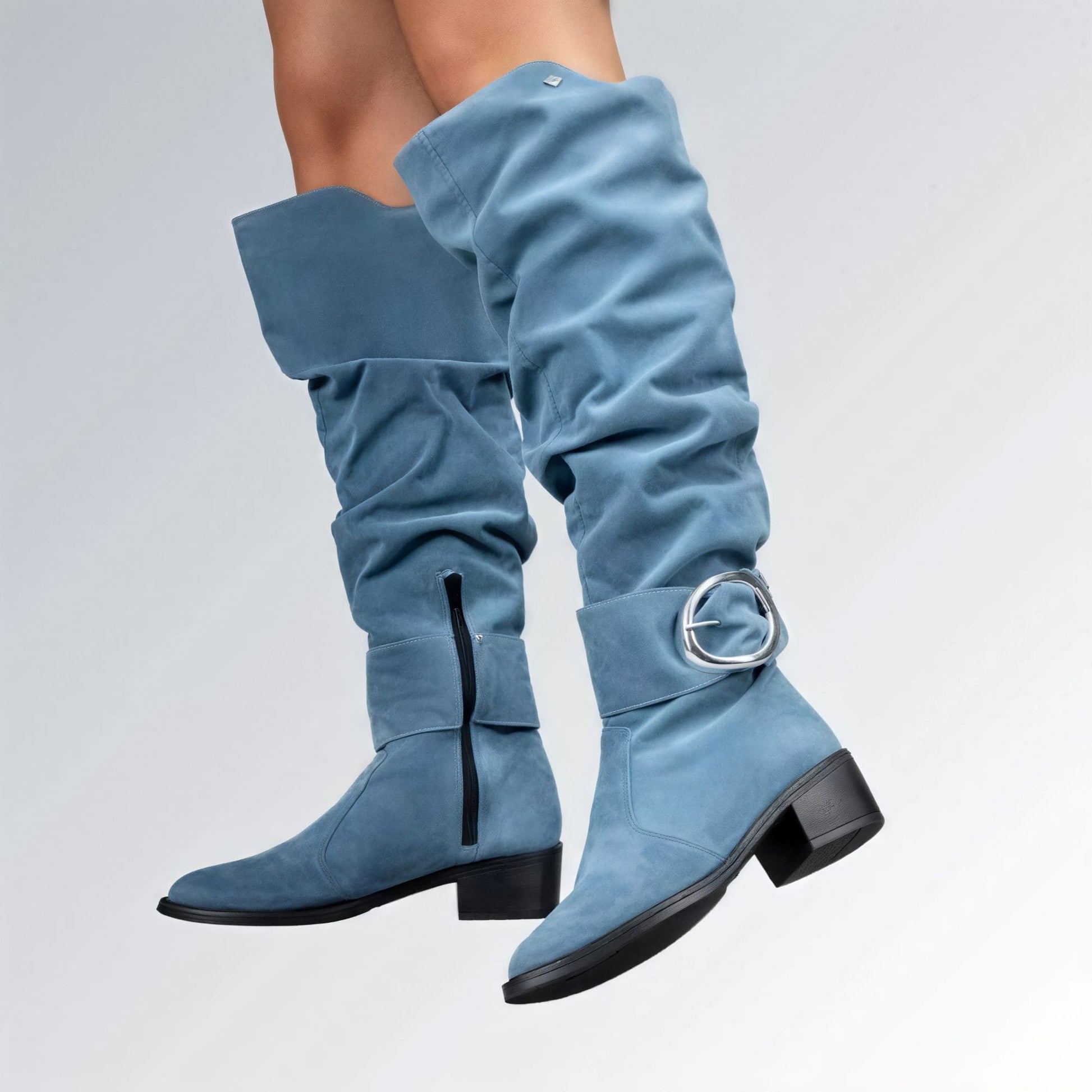 Bota Feminina GuGi em Camurça Cano Alto Acima do Joelho Jz new moda