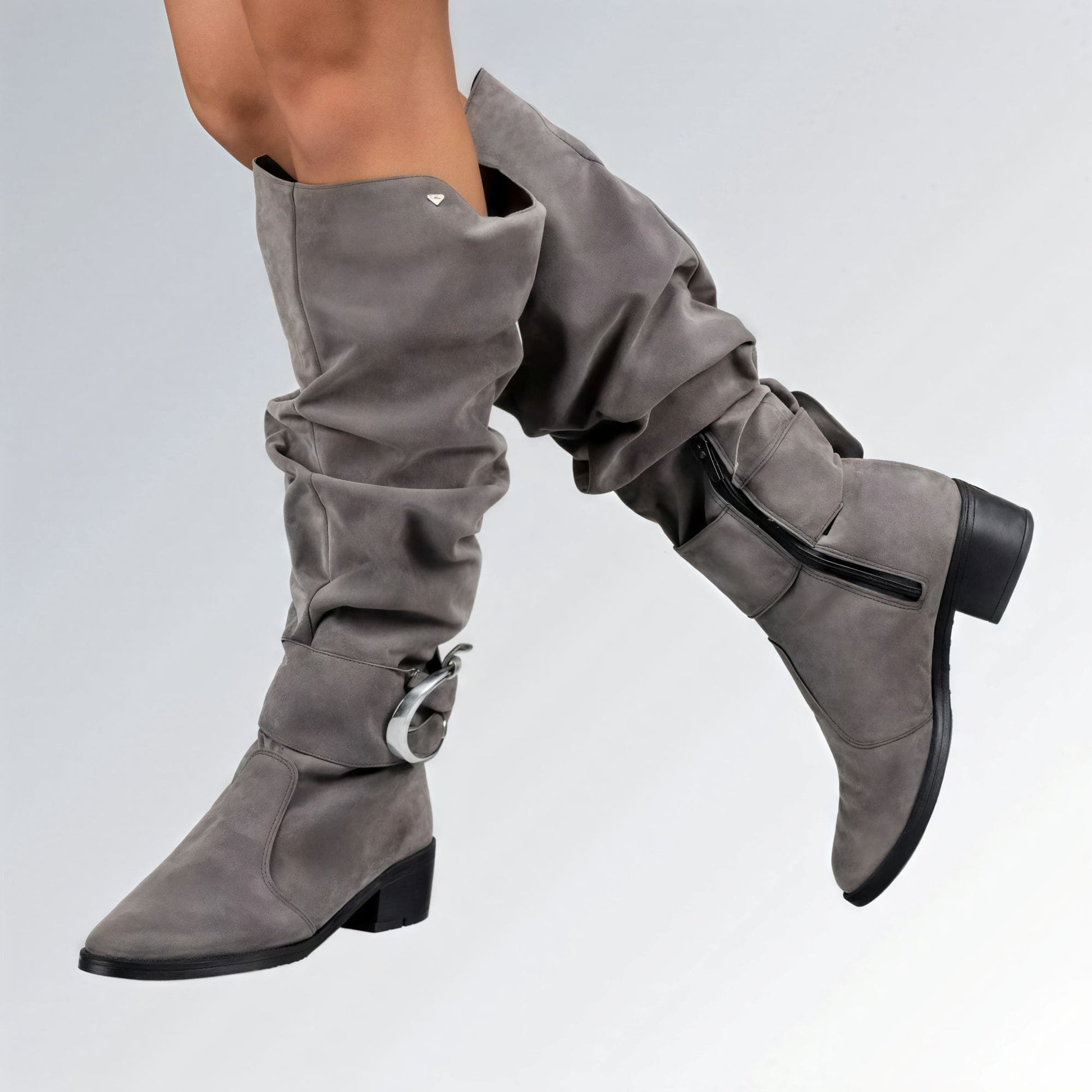 Bota Feminina GuGi em Camurça Cano Alto Acima do Joelho Jz new moda