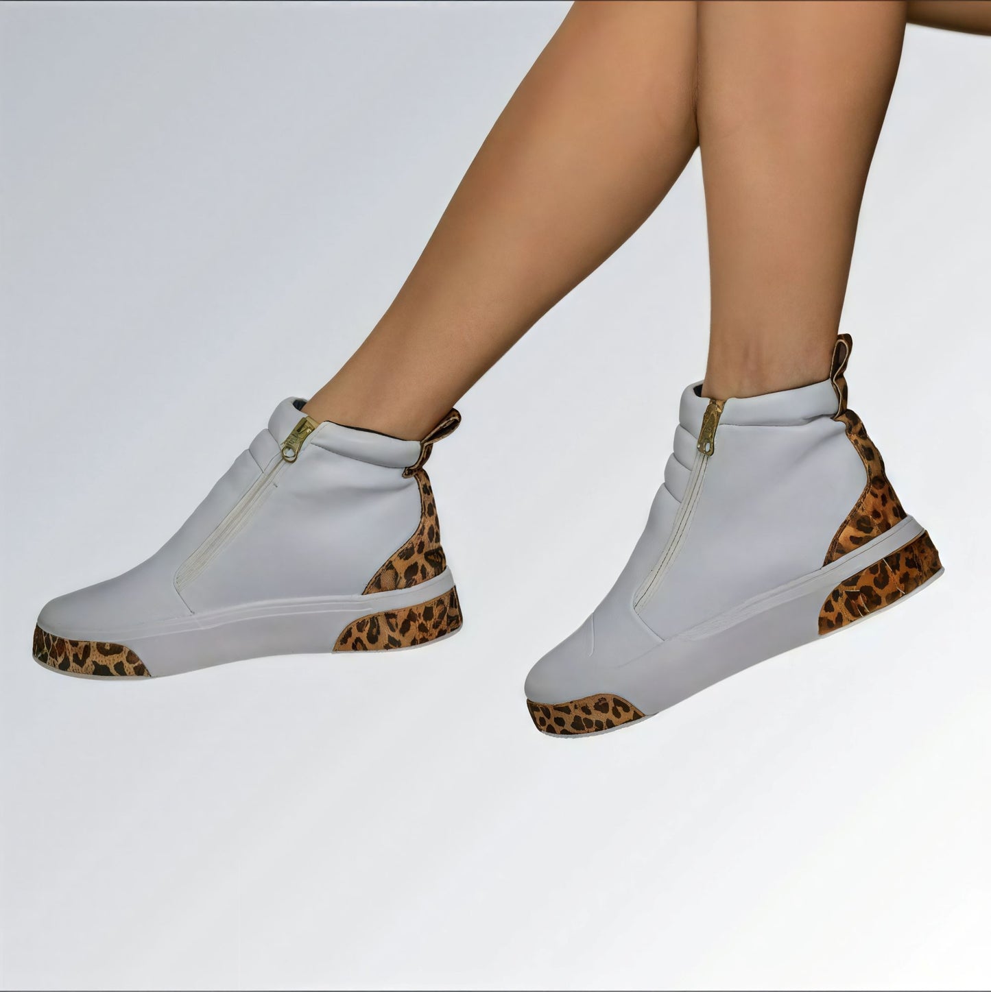 Bota Knot GuGi Sola Plana e Zíper Feminina Jz new moda